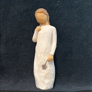 Willow Tree “Remember”  figurine 2005